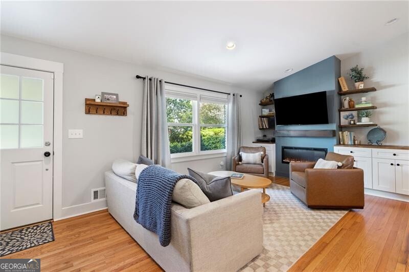 2708 Frontier Trail Atlanta GA 30341