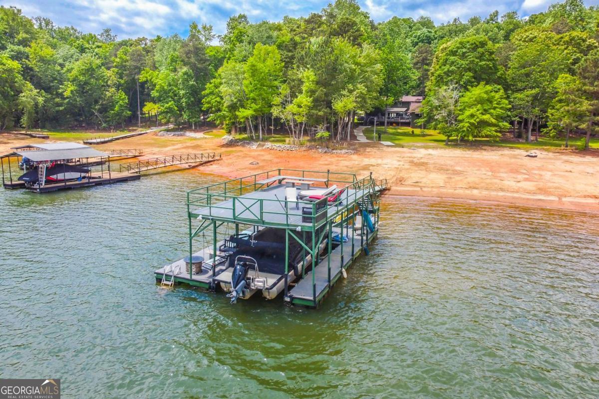 591 Rue Cezzan Lavonia GA 30553