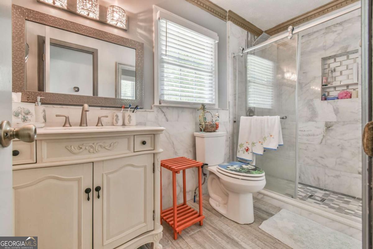 591 Rue Cezzan Lavonia GA 30553