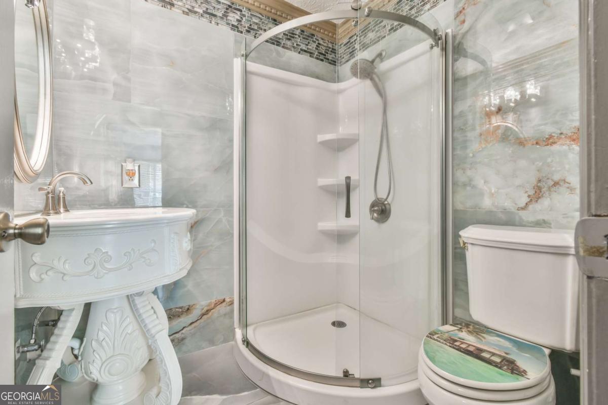 591 Rue Cezzan Lavonia GA 30553