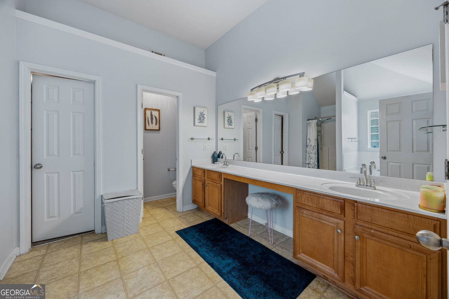 6266 Shell Drive Atlanta GA 30331