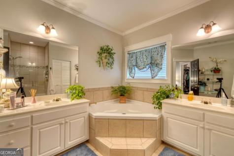 20 Glen Eagle Ct A101 Clayton GA 30525