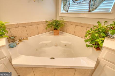 20 Glen Eagle Ct A101 Clayton GA 30525
