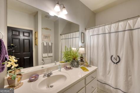 20 Glen Eagle Ct A101 Clayton GA 30525