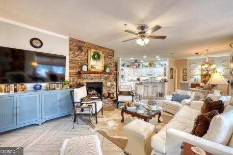 20 Glen Eagle Ct A101 Clayton GA 30525