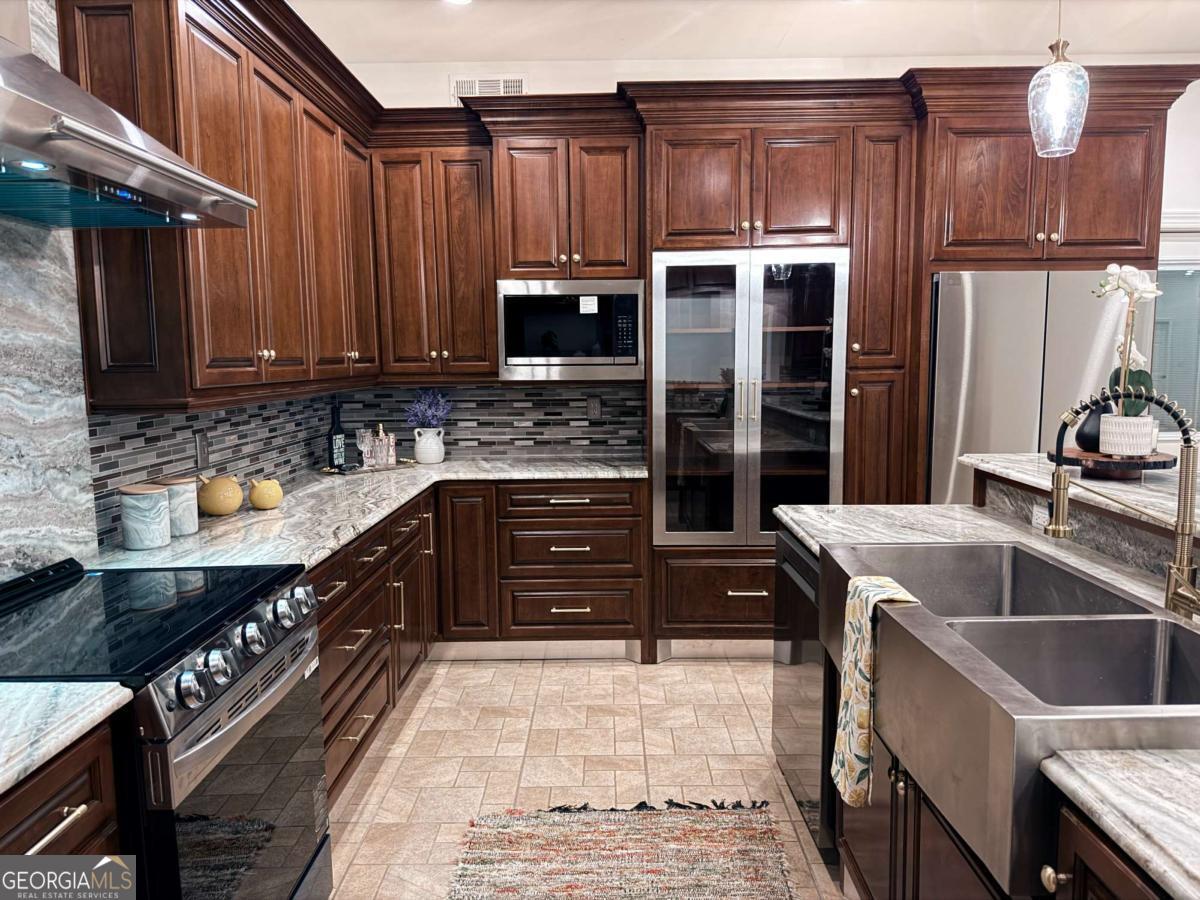 1290 Cameron Creek Marietta GA 30062