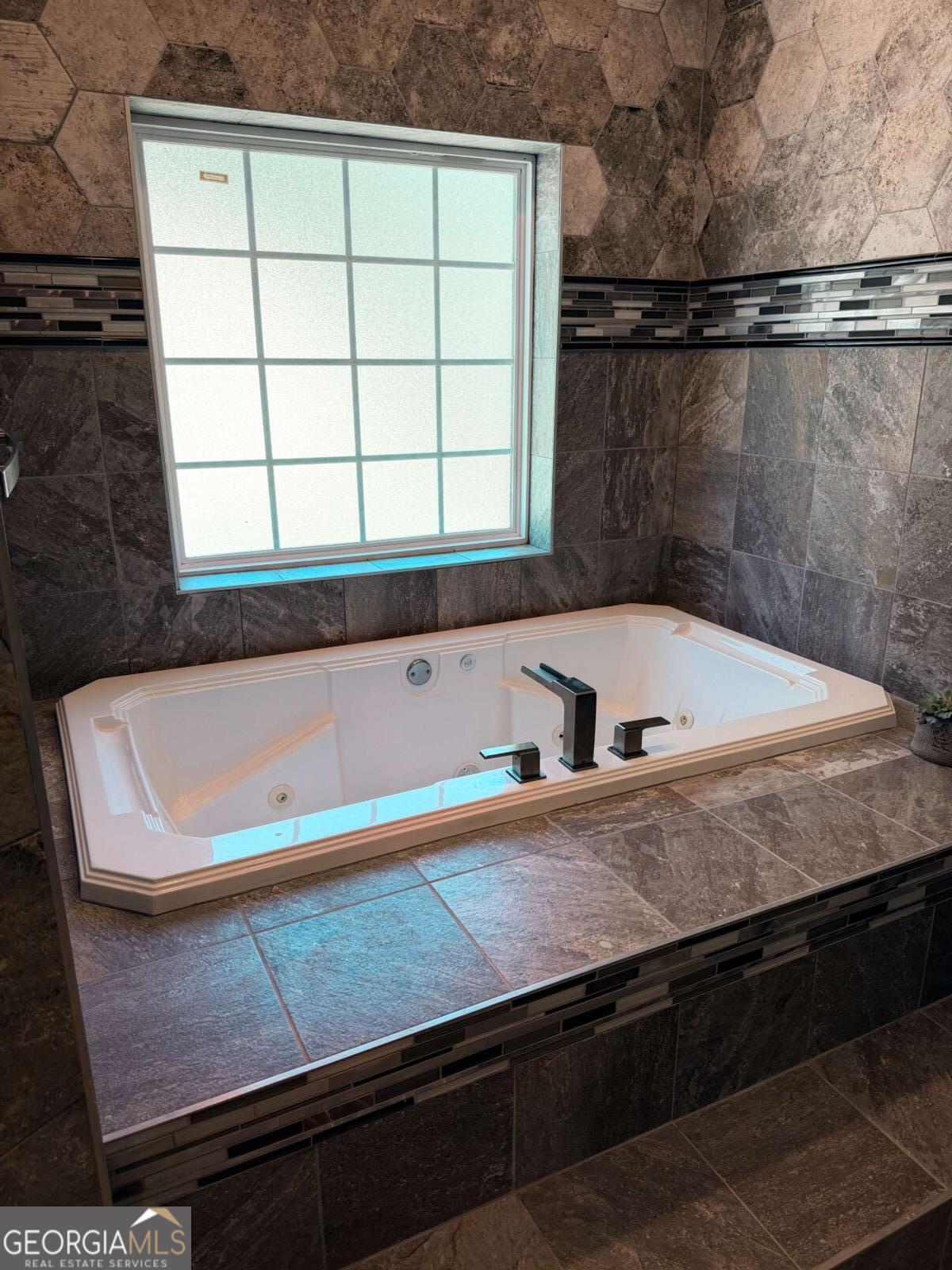 1290 Cameron Creek Marietta GA 30062