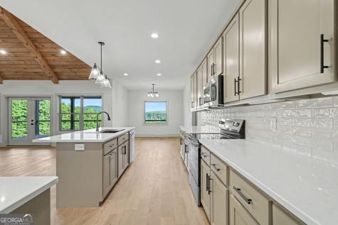 1306 Ramey Mtn Road Hiawassee GA 30546