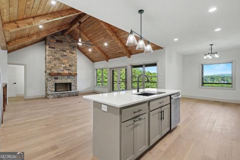 1306 Ramey Mtn Road Hiawassee GA 30546