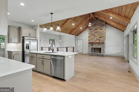 1306 Ramey Mtn Road Hiawassee GA 30546