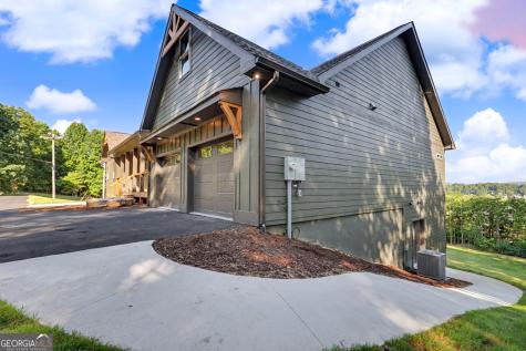 1306 Ramey Mtn Road Hiawassee GA 30546