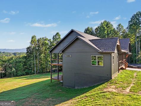 1306 Ramey Mtn Road Hiawassee GA 30546