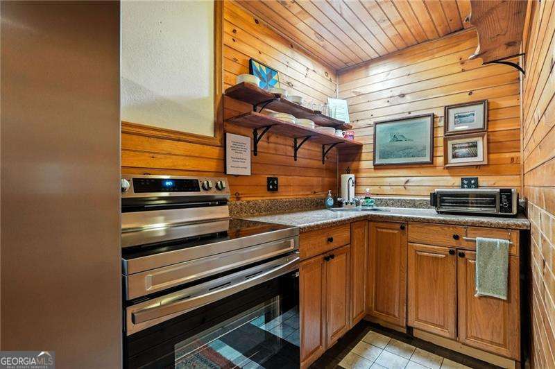 202 Dogwood Drive Epworth GA 30541