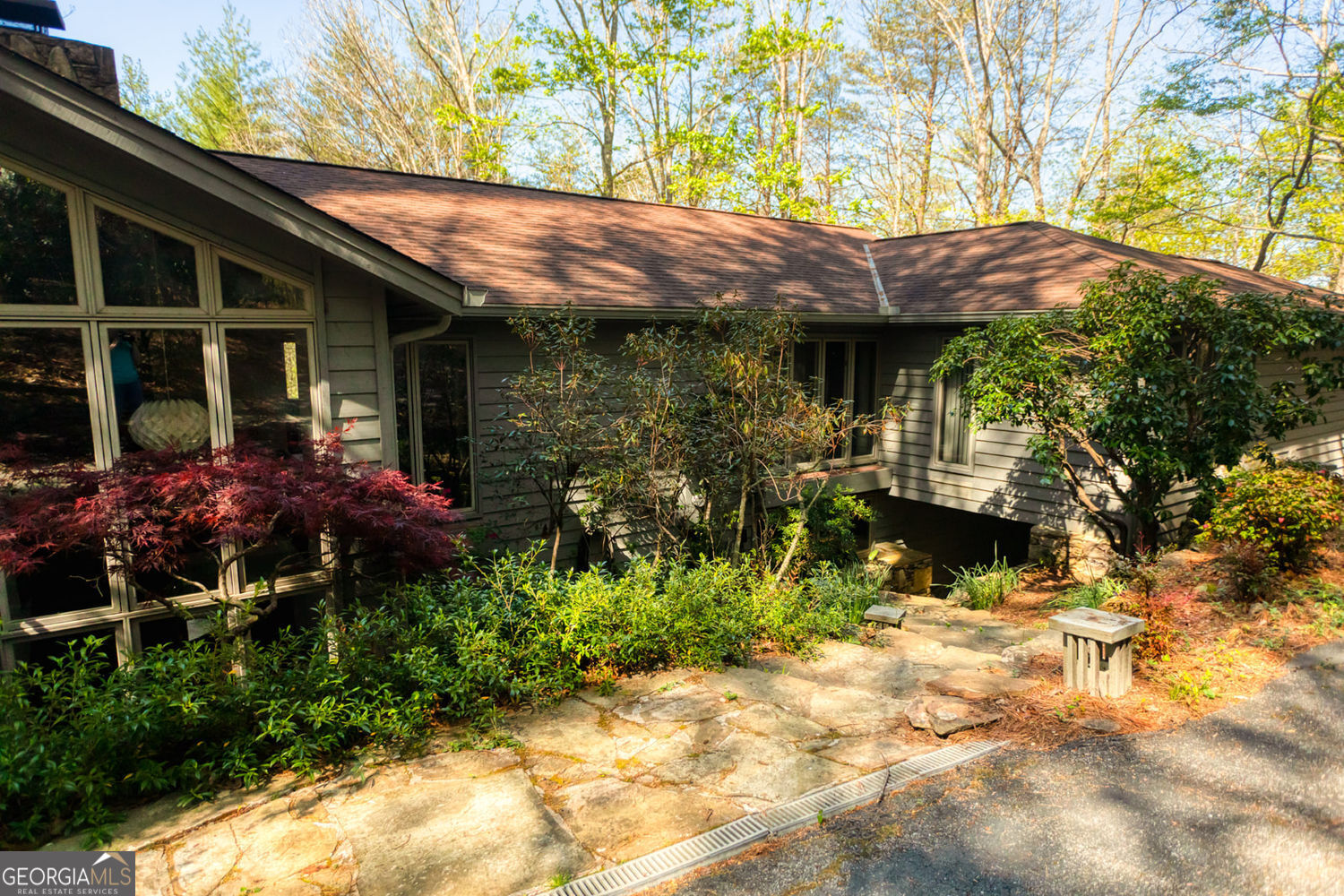 70 Doe Run Sautee Nacoochee GA 30571