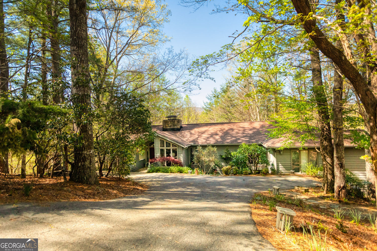 70 Doe Run Sautee Nacoochee GA 30571