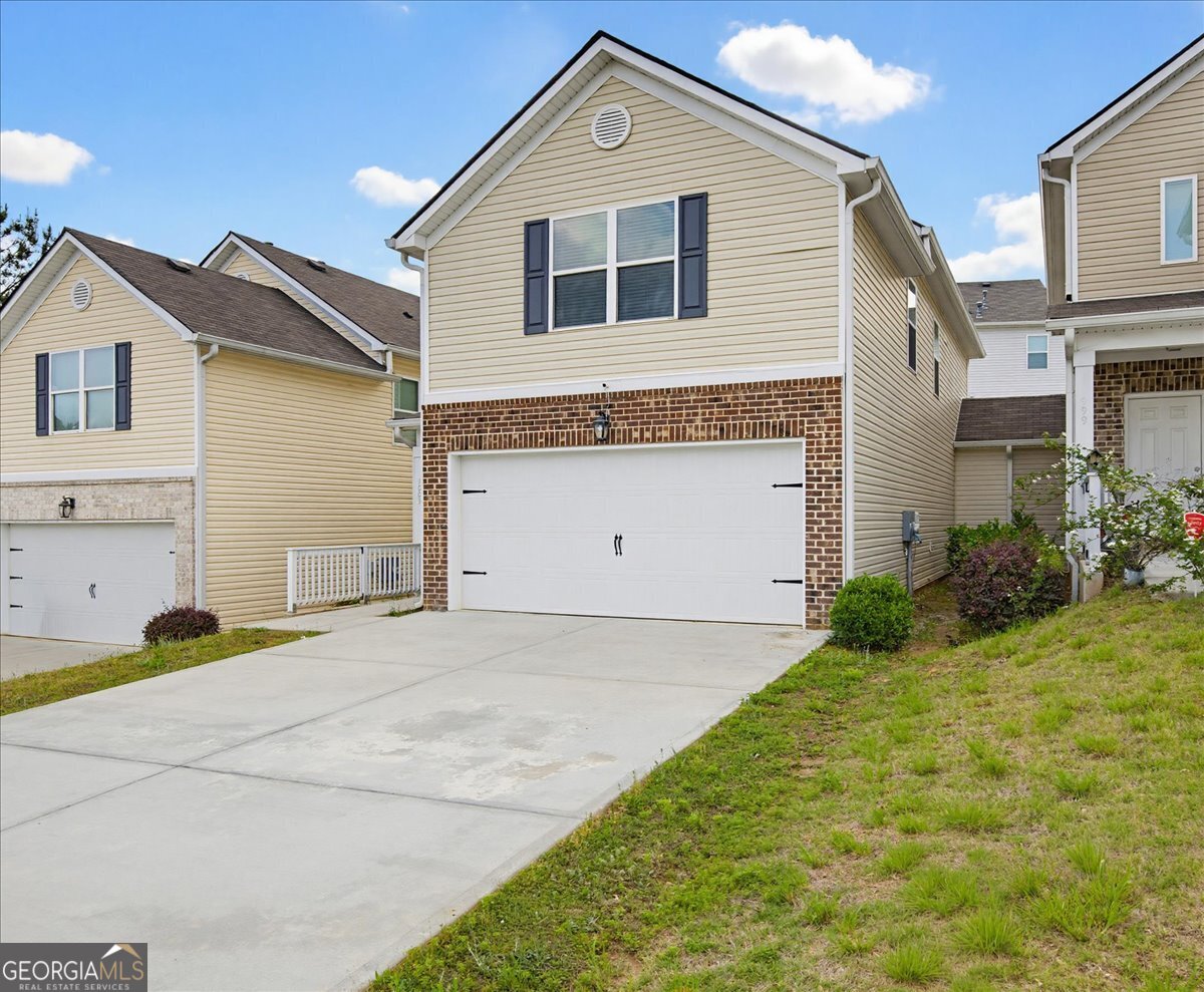 1003 Valley Rock Drive Lithonia GA 30058