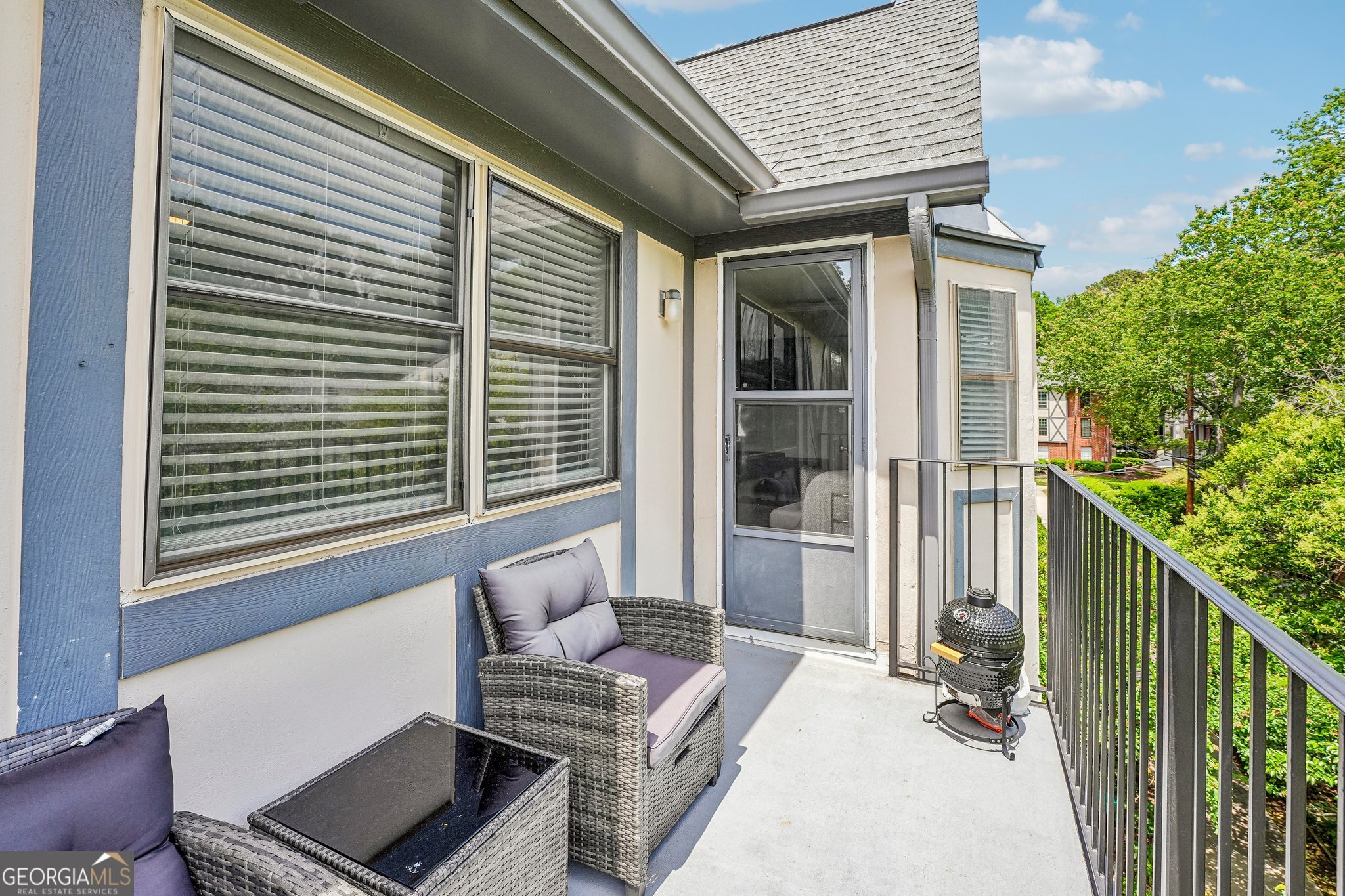 6851 Roswell Road Sandy Springs GA 30328