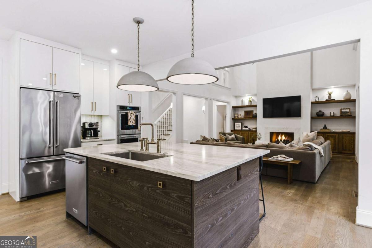 5055 Old Oak Trace Roswell GA 30075