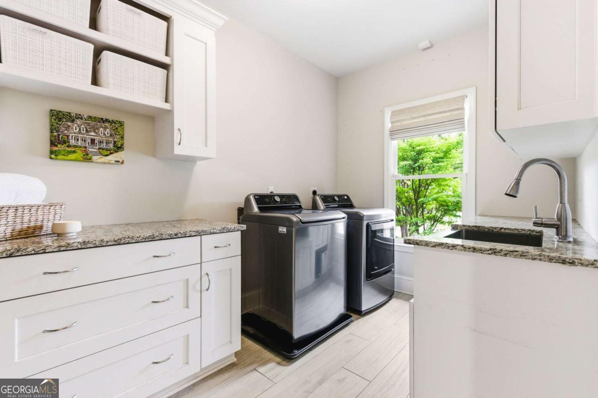 5055 Old Oak Trace Roswell GA 30075