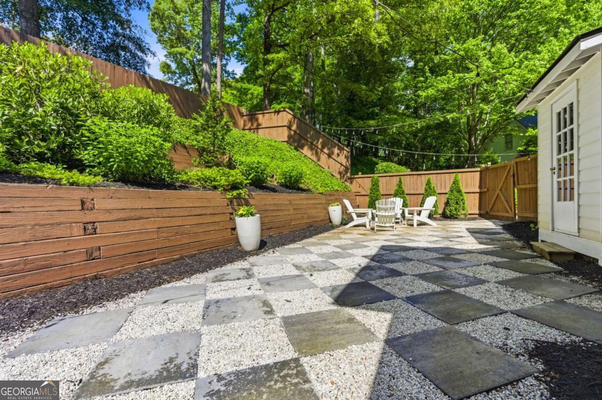 5055 Old Oak Trace Roswell GA 30075