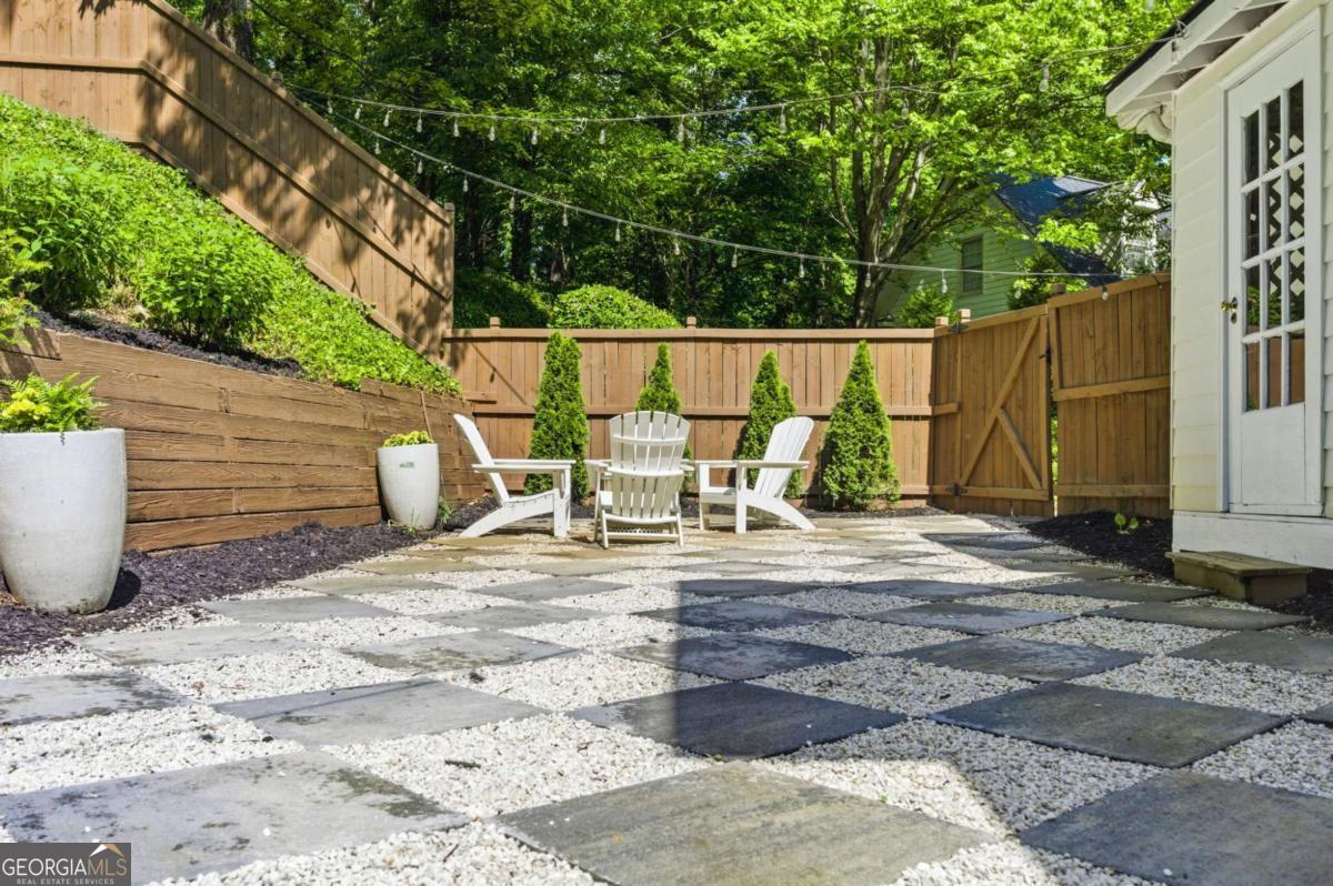 5055 Old Oak Trace Roswell GA 30075