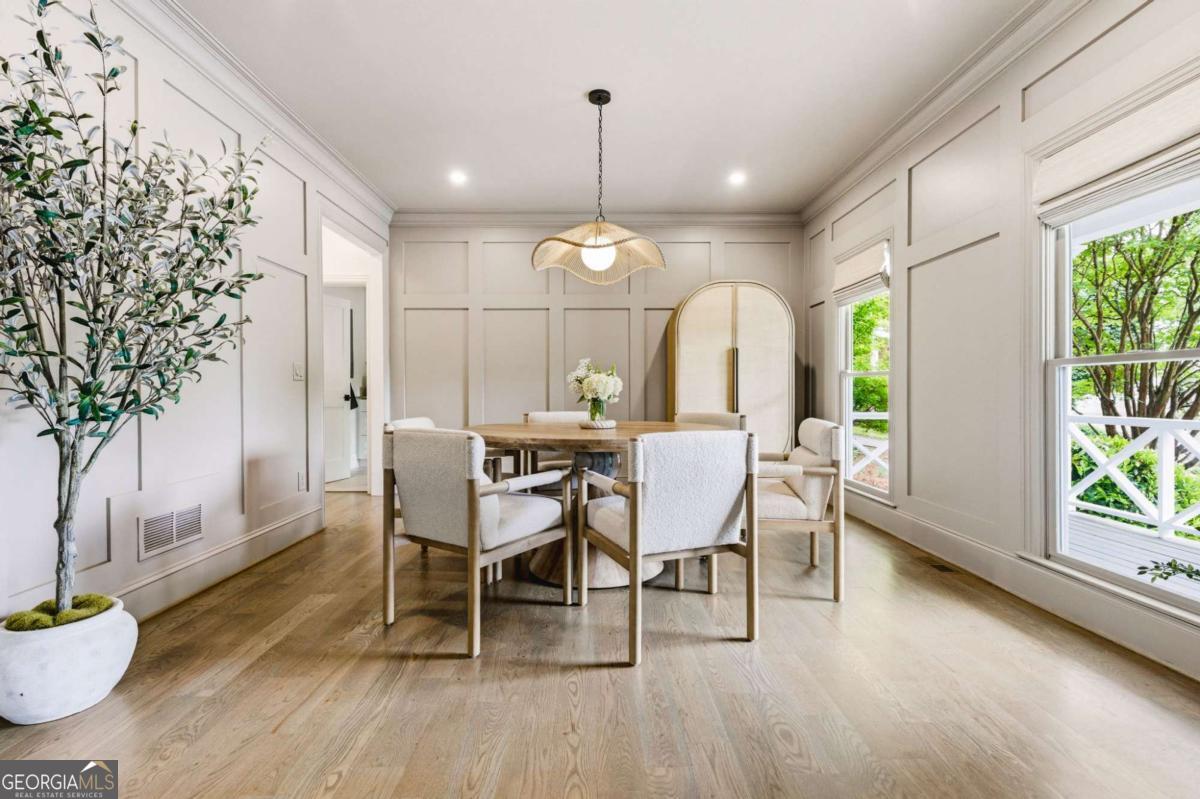 5055 Old Oak Trace Roswell GA 30075