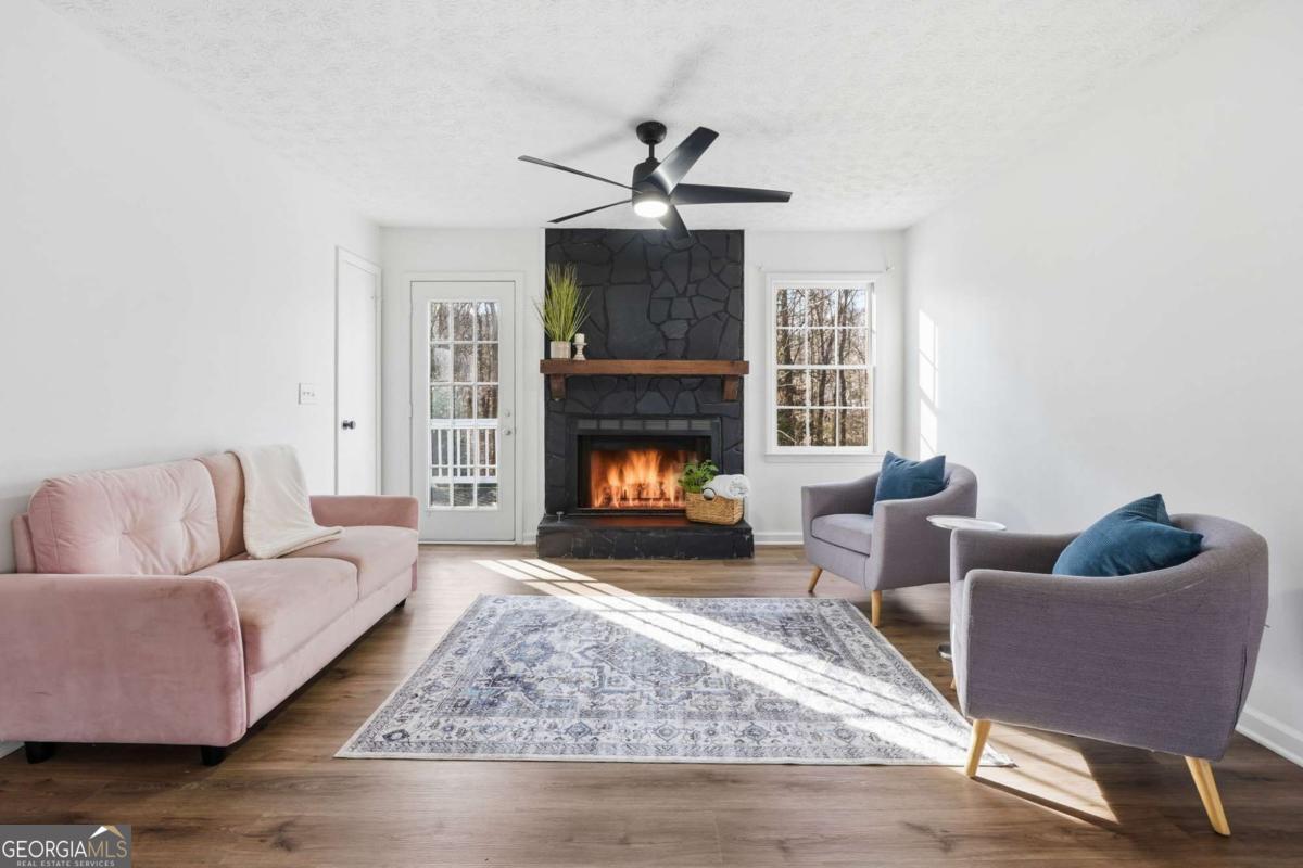 5641 Riding Woods Drive SW Powder Springs GA 30127