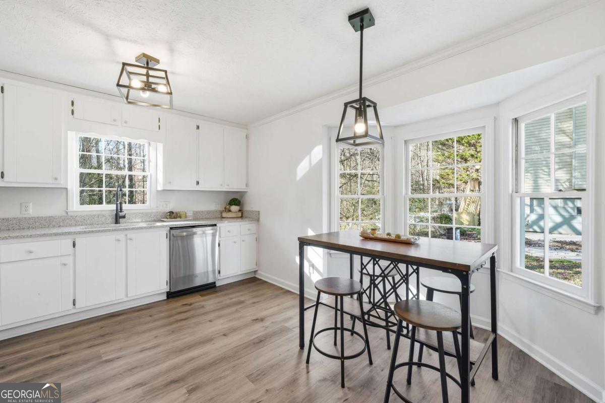 5641 Riding Woods Drive SW Powder Springs GA 30127