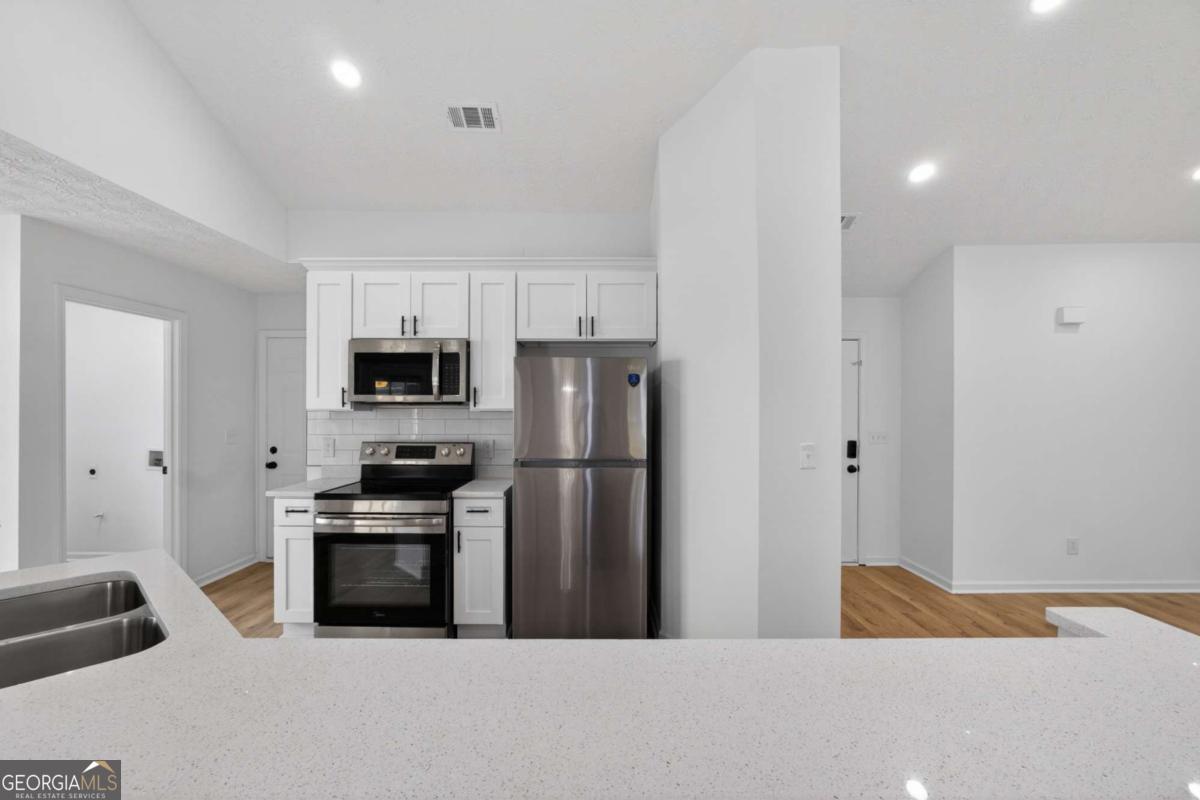 695 Chatham Park Drive Lawrenceville GA 30046