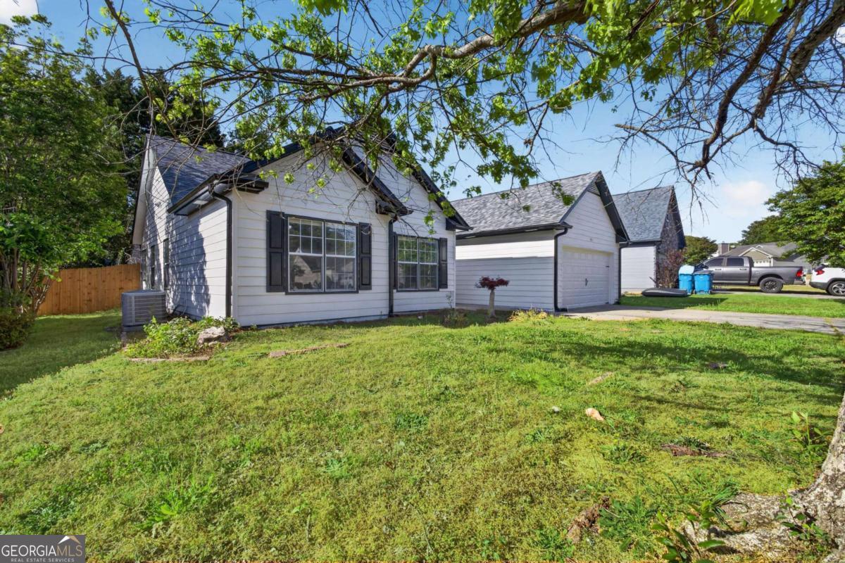 695 Chatham Park Drive Lawrenceville GA 30046