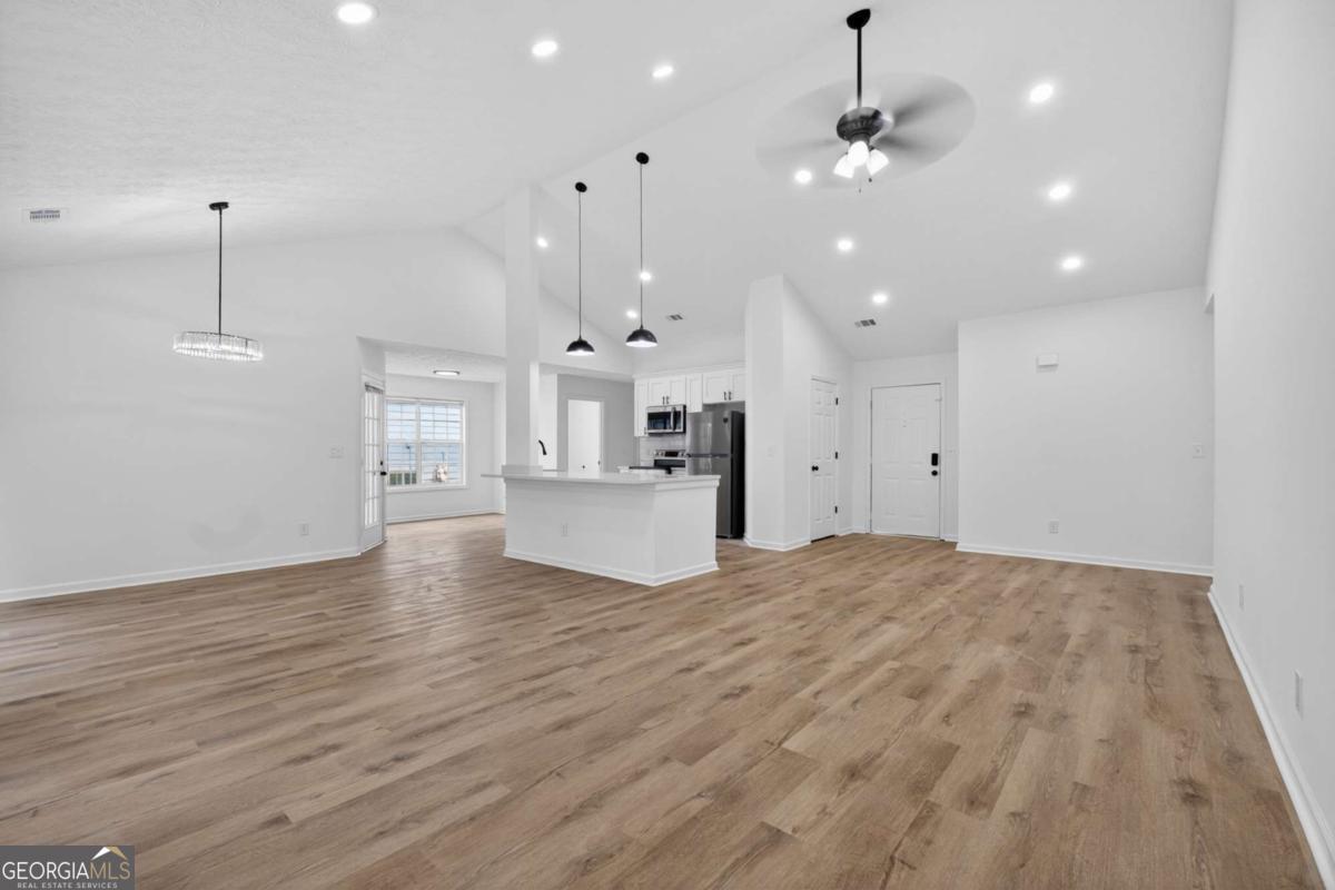 695 Chatham Park Drive Lawrenceville GA 30046
