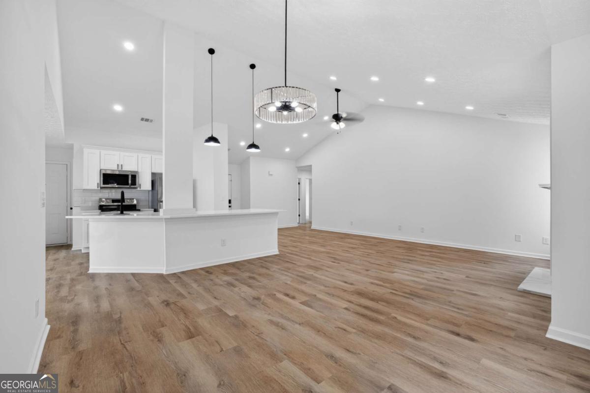 695 Chatham Park Drive Lawrenceville GA 30046