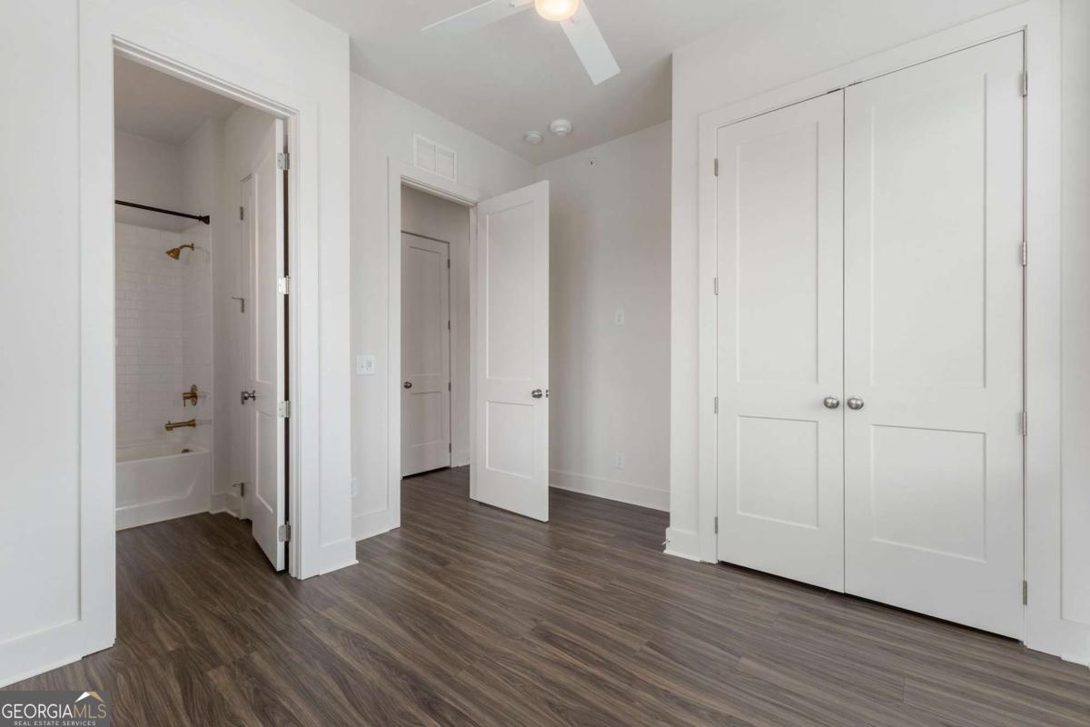 1290 Longreen Terrace NW Atlanta GA 30318