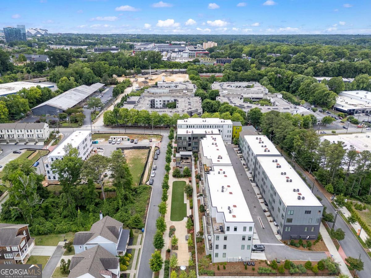 1290 Longreen Terrace NW Atlanta GA 30318