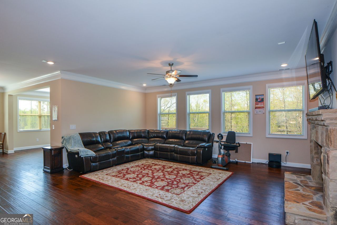 905 Stonekirk Court Alpharetta GA 30004