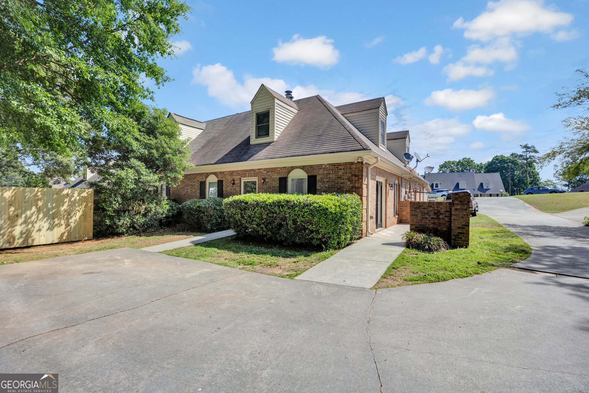 1465 Big Bear Cove NE Conyers GA 30012
