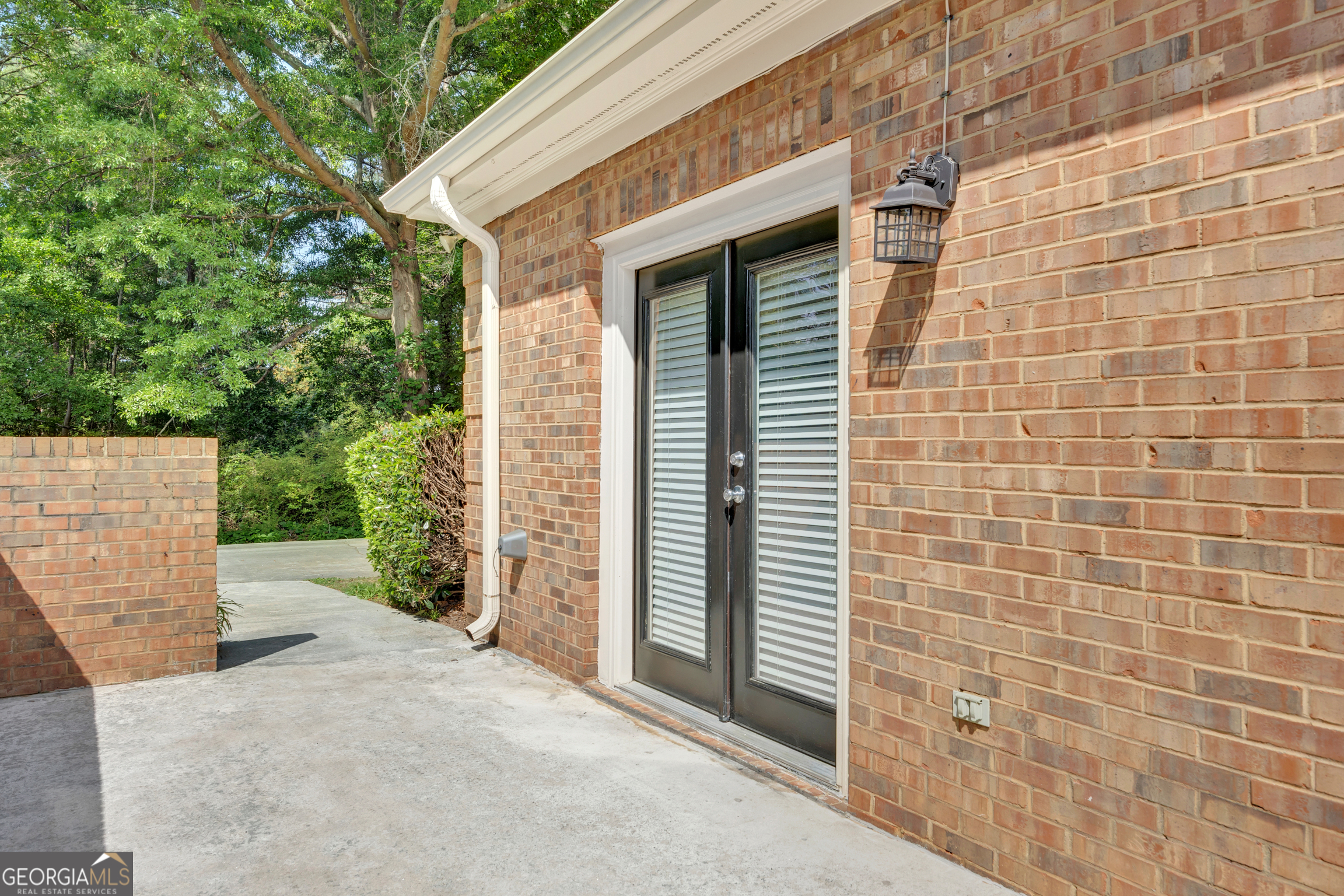 1465 Big Bear Cove NE Conyers GA 30012