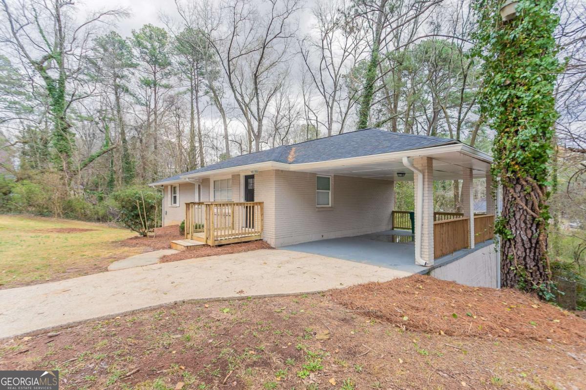 3651 Tulip Drive Decatur GA 30032