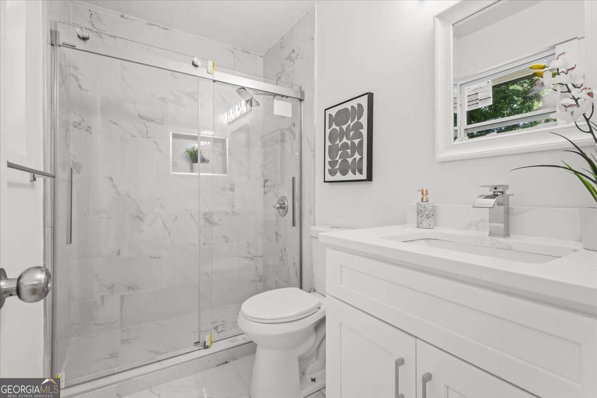 3291 Wintercreeper Drive Lithonia GA 30038