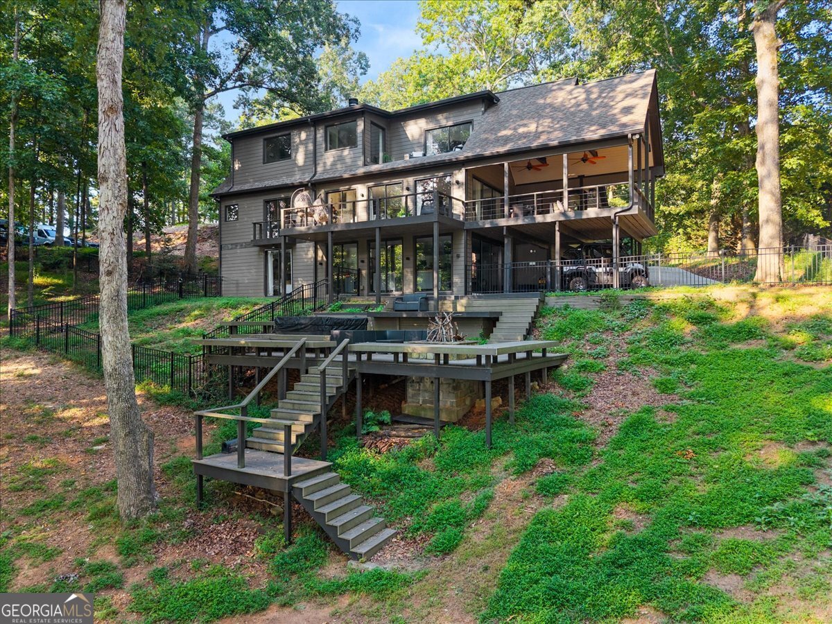 6680 Woodlake Drive Flowery Branch GA 30542