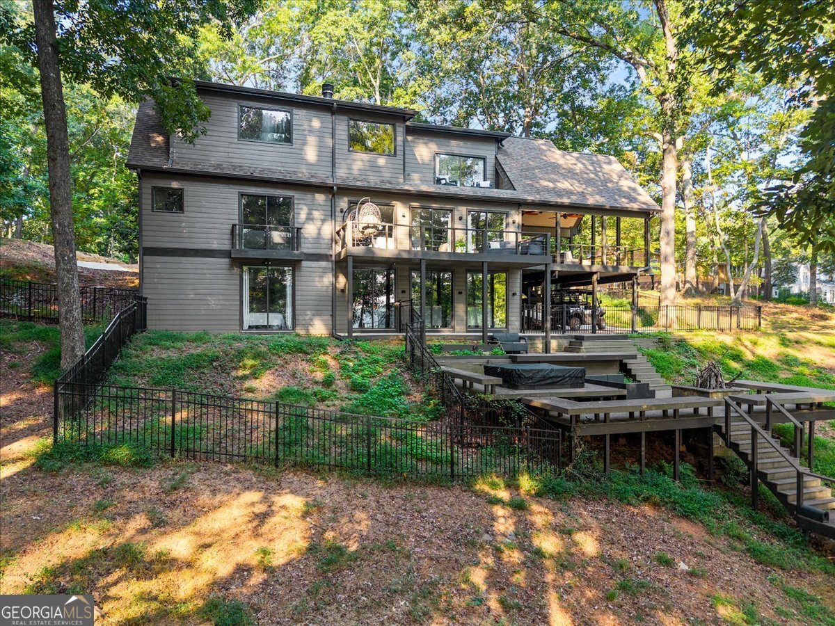 6680 Woodlake Drive Flowery Branch GA 30542