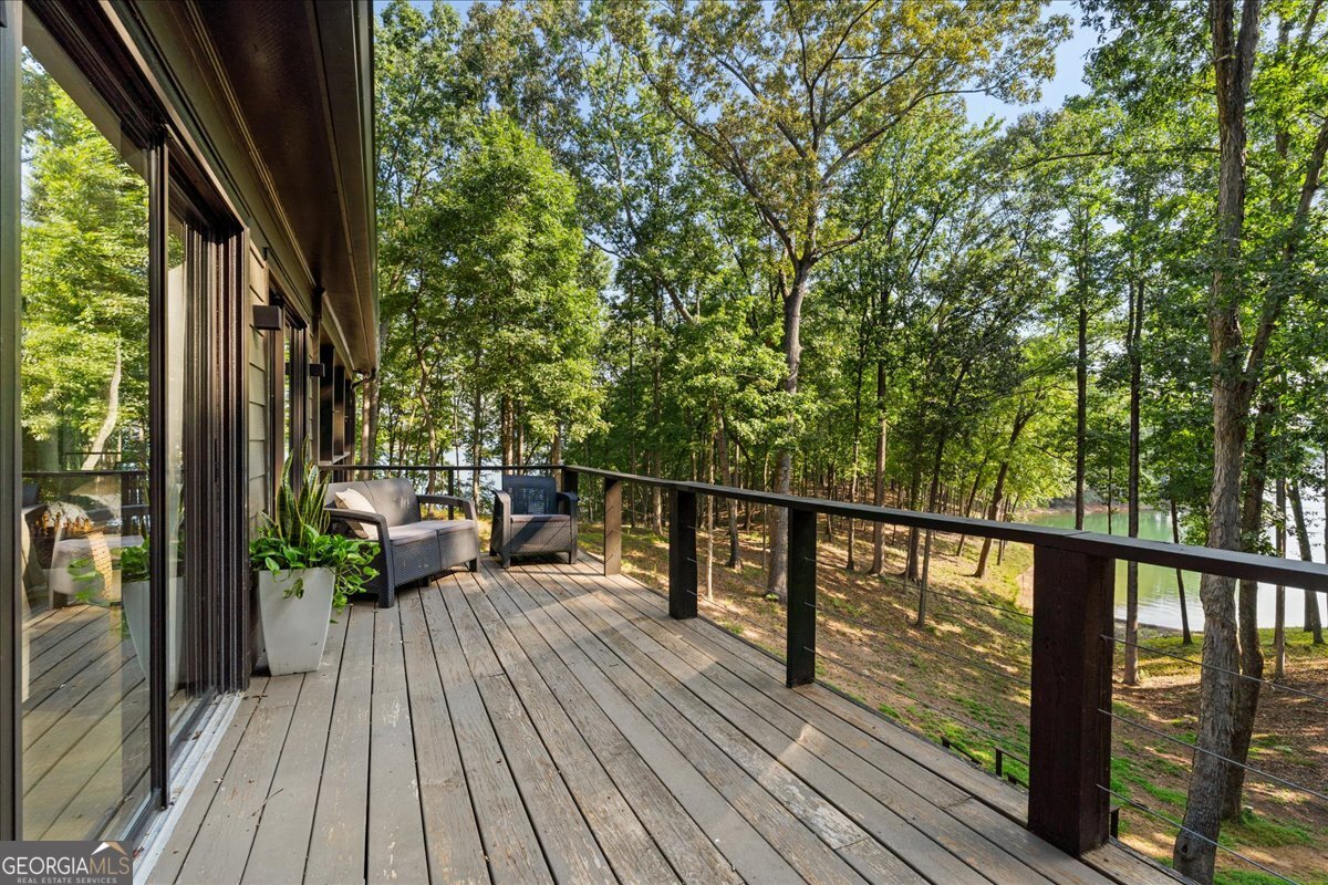 6680 Woodlake Drive Flowery Branch GA 30542