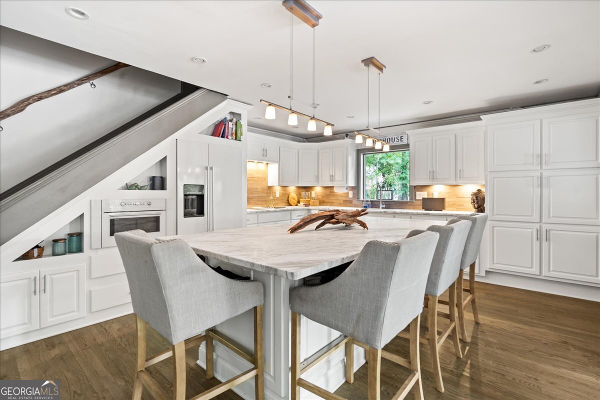 6680 Woodlake Drive Flowery Branch GA 30542