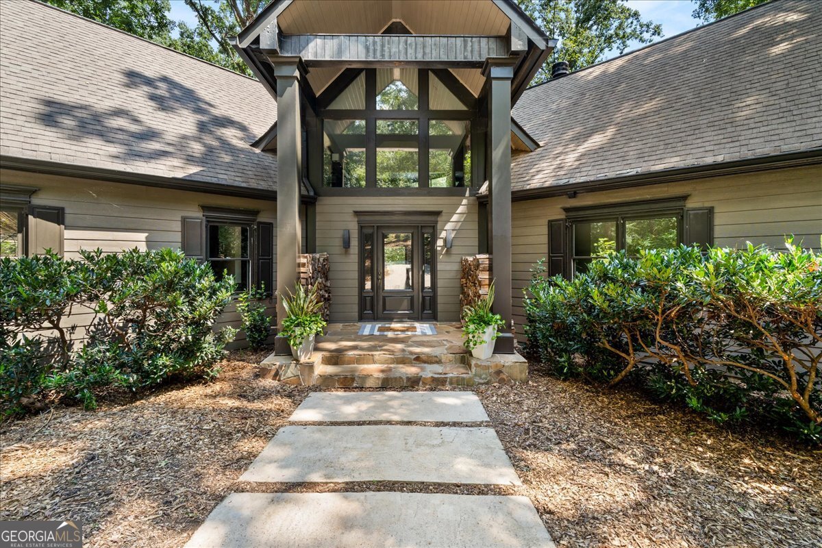 6680 Woodlake Drive Flowery Branch GA 30542