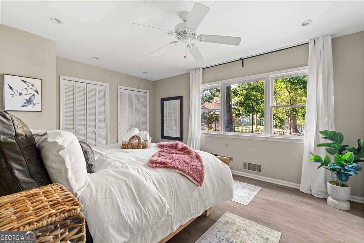 6680 Woodlake Drive Flowery Branch GA 30542