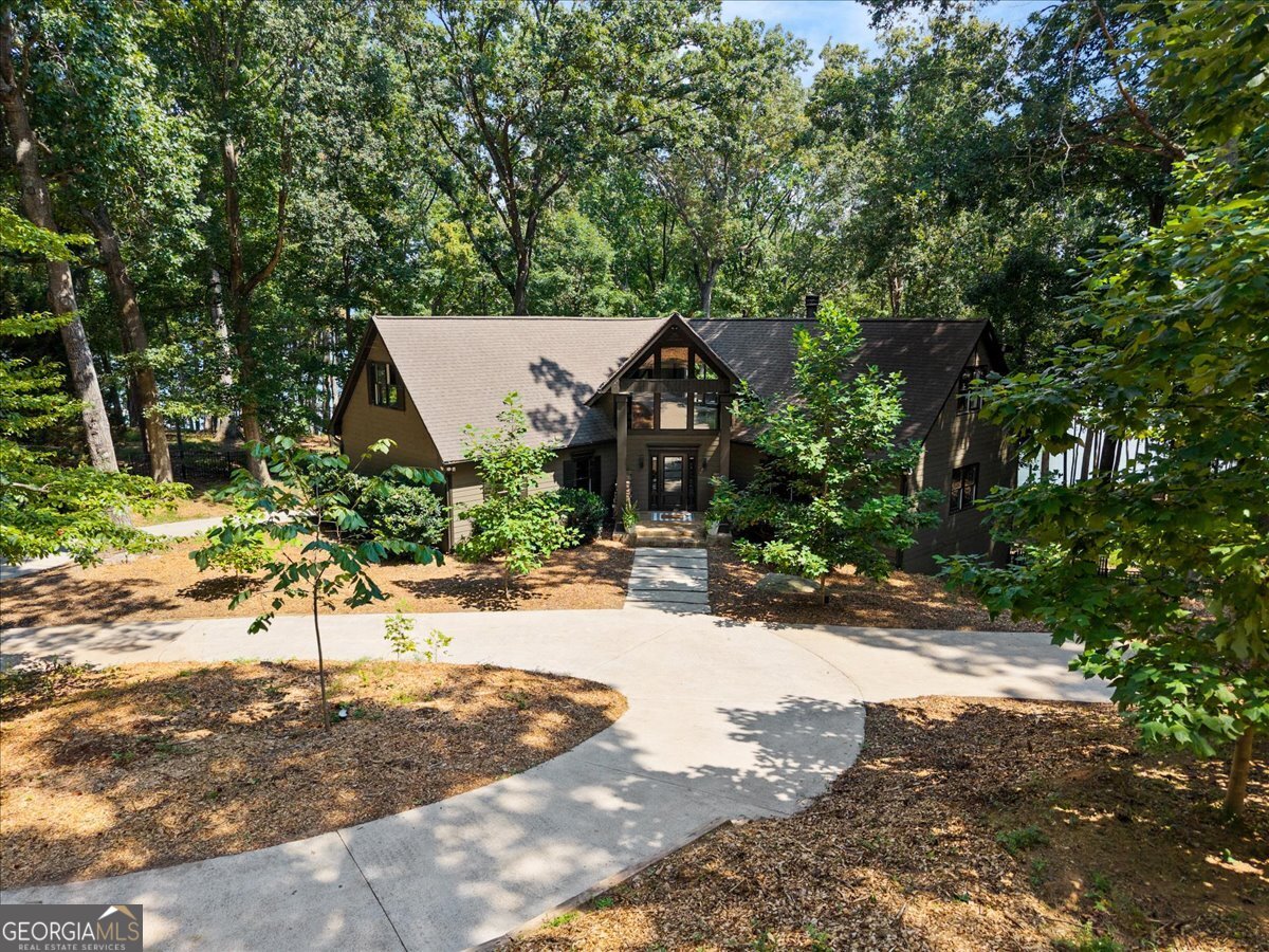 6680 Woodlake Drive Flowery Branch GA 30542