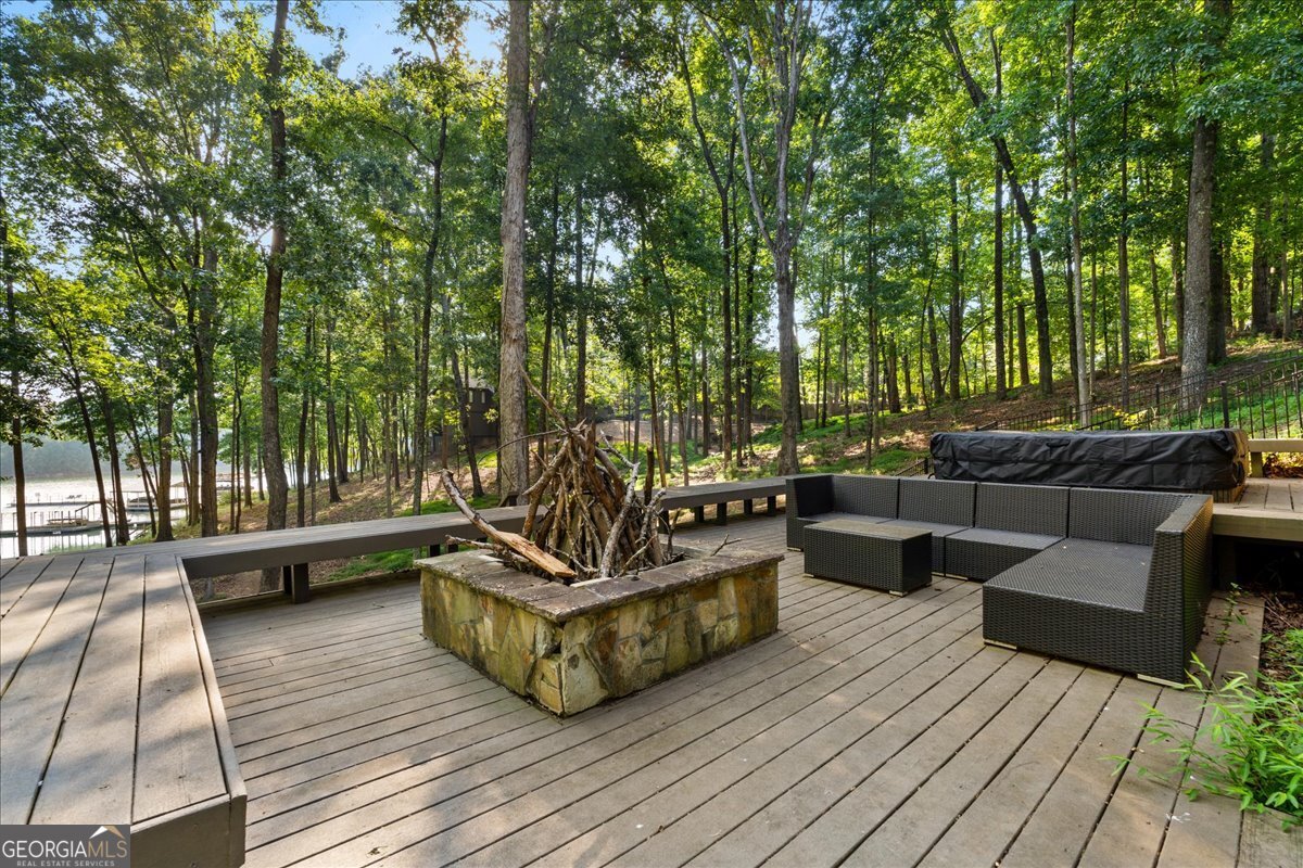 6680 Woodlake Drive Flowery Branch GA 30542