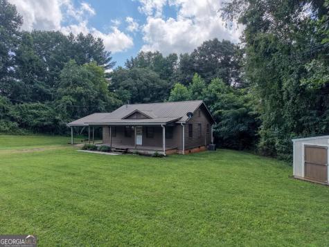 723 Bugscuffle Road Hiawassee GA 30546