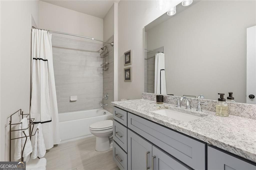 5420 Fishermans Cove Gainesville GA 30506
