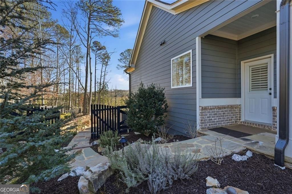5420 Fishermans Cove Gainesville GA 30506